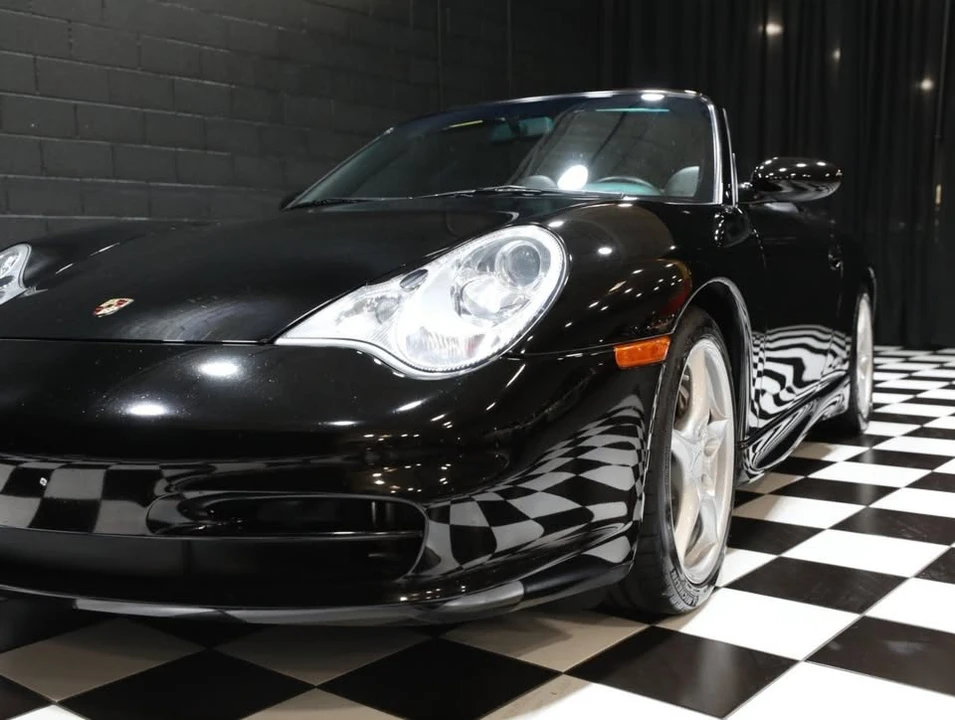 2003 Porsche 996 Carrera 4 - Image 14 of 20