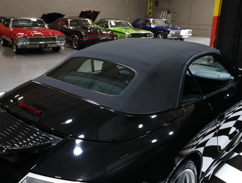 2003 Porsche 996 Carrera 4 - Image 10 of 31