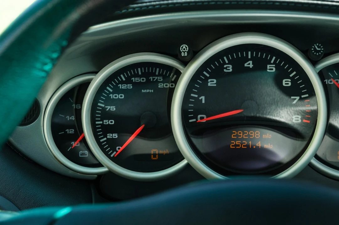 2003 Porsche 996 Carrera 4S - Image 25 of 31