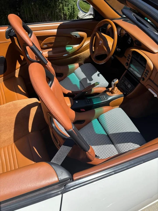 2003 Porsche 996 Carrera - Image 6 of 12