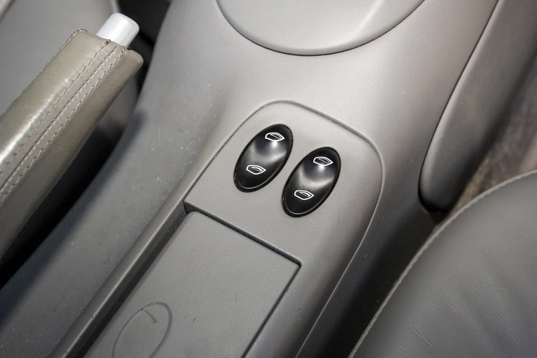 2003 Porsche 996 Carrera - Image 24 of 30