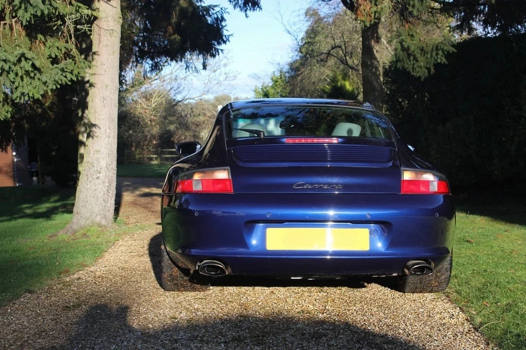 2003 Porsche 996 Carrera - Image 11 of 30