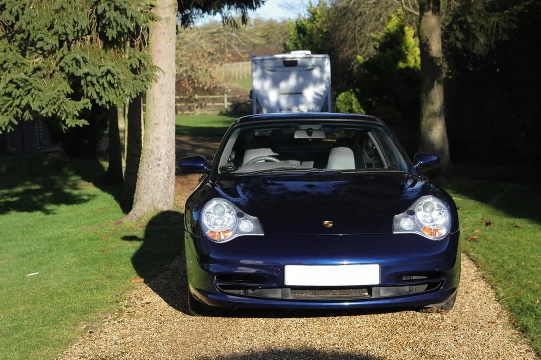 2003 Porsche 996 Carrera - Image 9 of 30