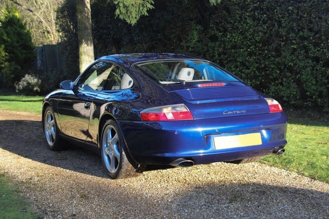 2003 Porsche 996 Carrera - Image 27 of 31