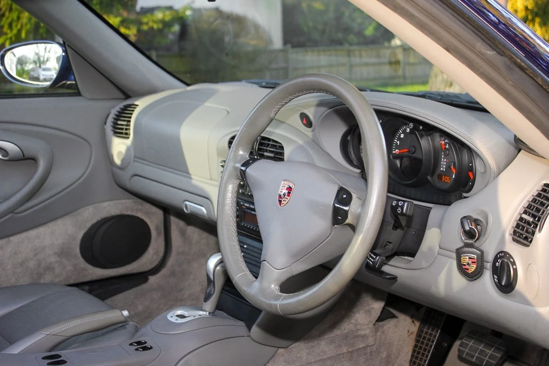 2003 Porsche 996 Carrera - Image 18 of 31