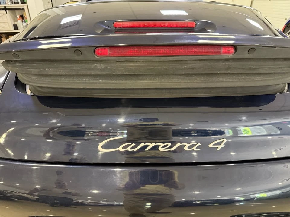 2003 Porsche 996 Carrera 4 - Image 19 of 20