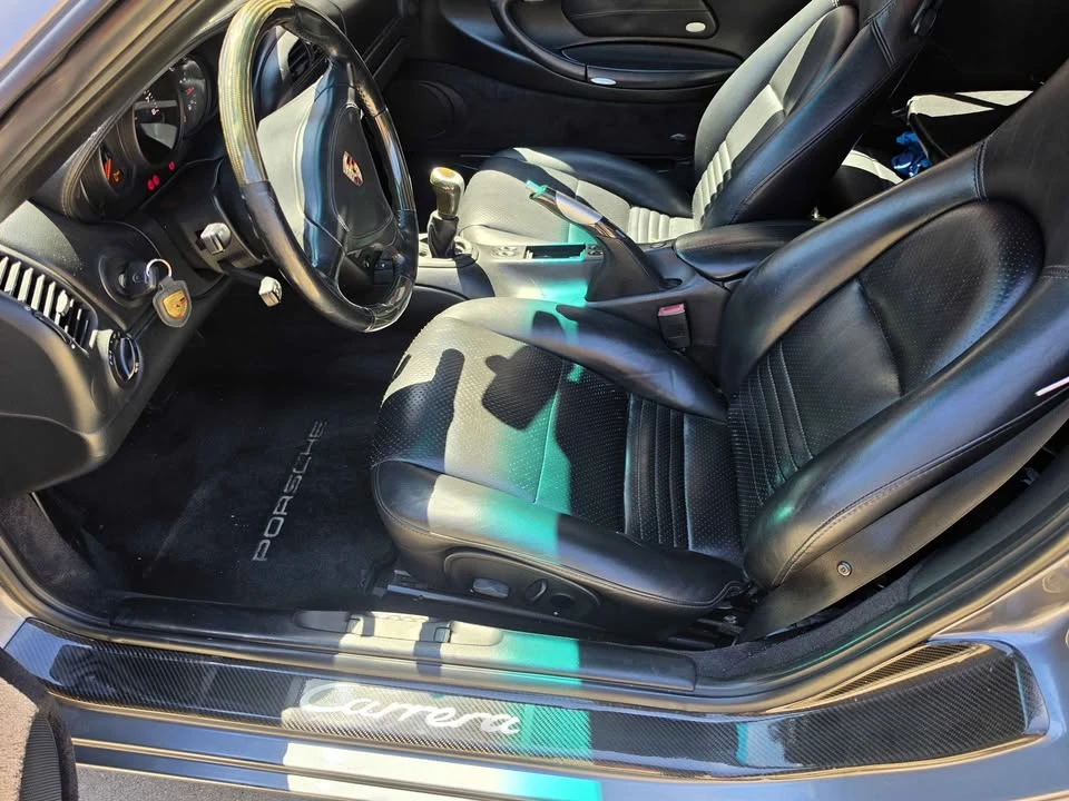 2003 Porsche 996 Carrera 4 - Image 7 of 9