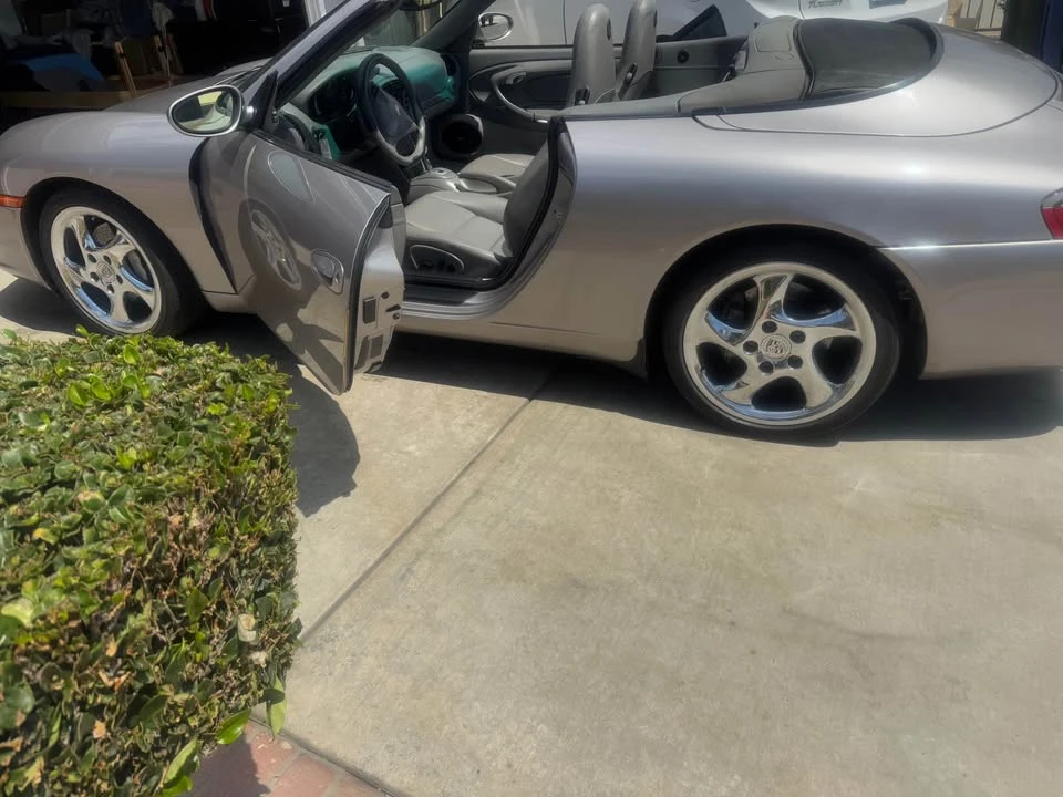 2003 Porsche 996 Carrera 4 - Image 14 of 18