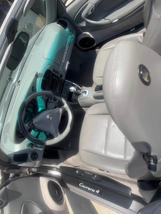 2003 Porsche 996 Carrera 4 - Image 17 of 18