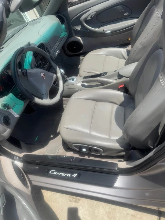 2003 Porsche 996 Carrera 4 - Image 15 of 18