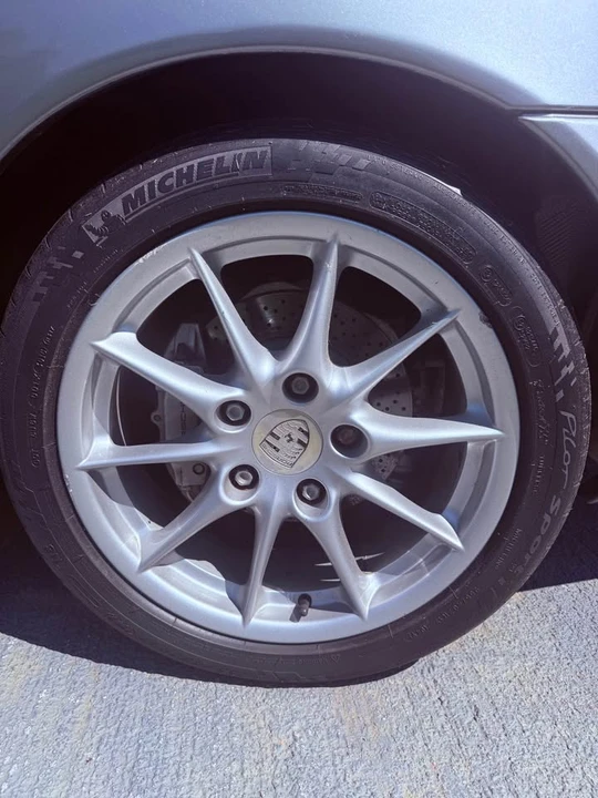 2003 Porsche 996 Carrera 4 - Image 5 of 16
