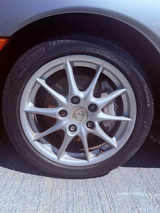 2003 Porsche 996 Carrera 4 - Image 6 of 16
