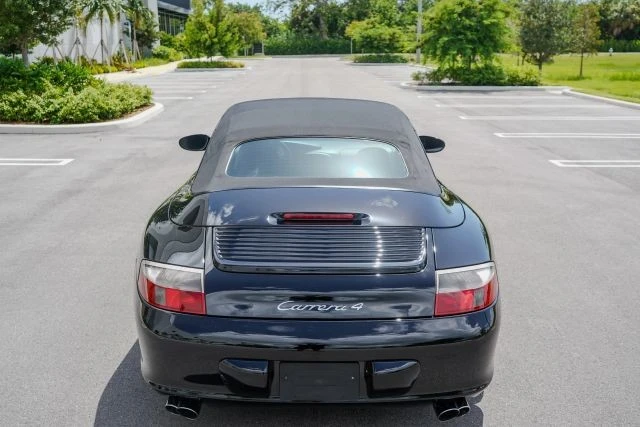 2003 Porsche 996 Carrera 4 - Image 13 of 31