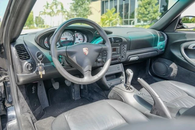 2003 Porsche 996 Carrera 4 - Image 2 of 31