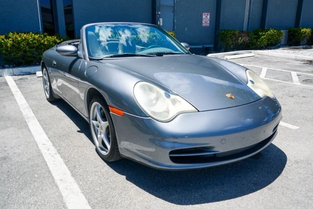 2003 Porsche 996 Carrera 4 - Image 17 of 31