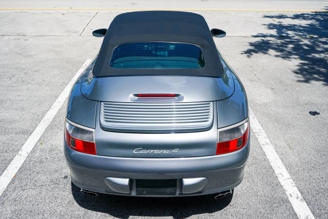 2003 Porsche 996 Carrera 4 - Image 11 of 31