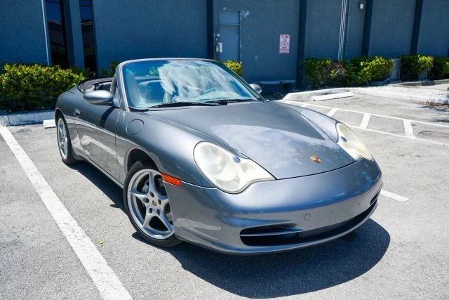 2003 Porsche 996 Carrera 4 - Image 5 of 31
