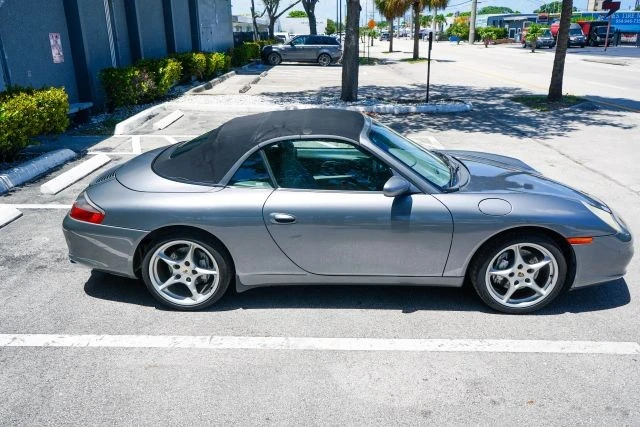 2003 Porsche 996 Carrera 4 - Image 13 of 31