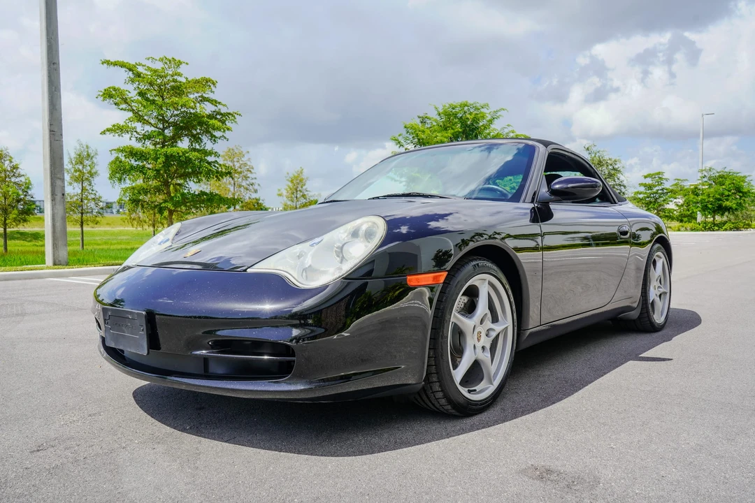 2003 Porsche 996 Carrera 4 - Image 6 of 31