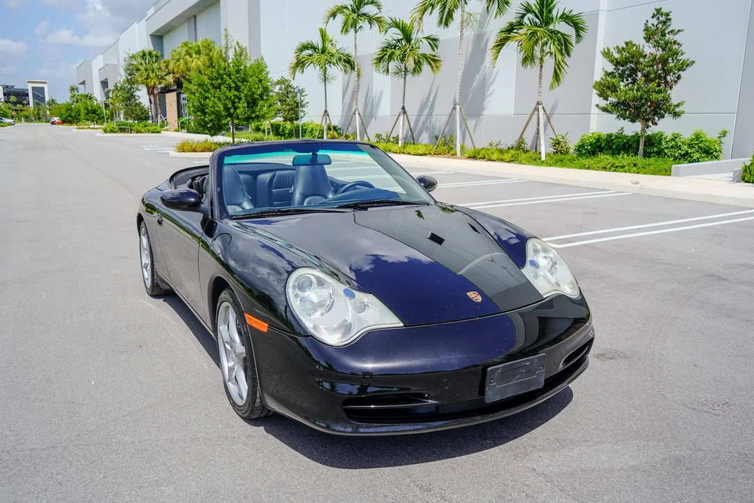 2003 Porsche 996 Carrera 4 - Image 22 of 31