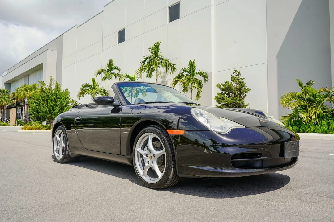 2003 Porsche 996 Carrera 4 - Image 20 of 31