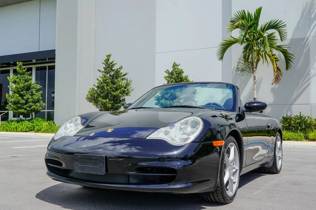2003 Porsche 996 Carrera 4 - Image 26 of 31
