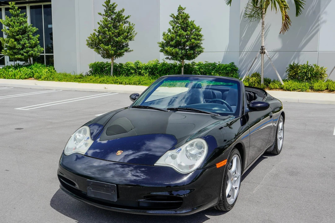 2003 Porsche 996 Carrera 4 - Image 27 of 31
