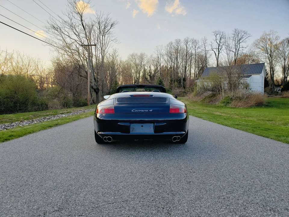 2003 Porsche 996 Carrera - Image 23 of 31