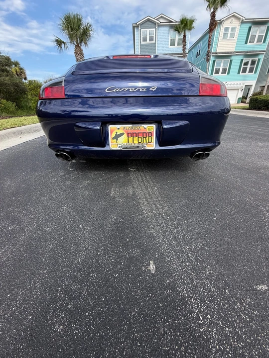2003 Porsche 996 Carrera 4 - Image 27 of 31