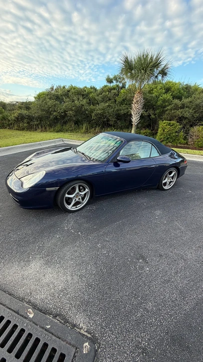 2003 Porsche 996 Carrera 4 - Image 19 of 31