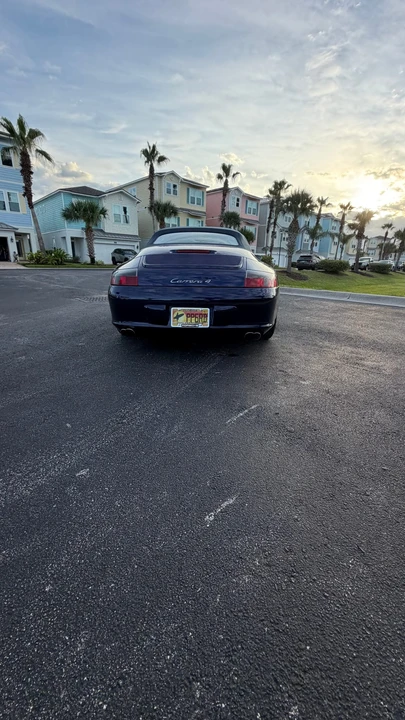 2003 Porsche 996 Carrera 4 - Image 25 of 31