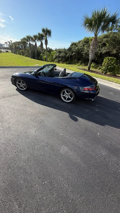 2003 Porsche 996 Carrera 4 - Image 7 of 31