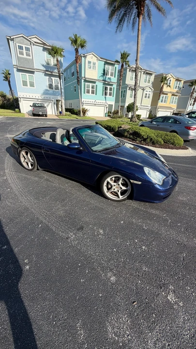 2003 Porsche 996 Carrera 4 - Image 11 of 31