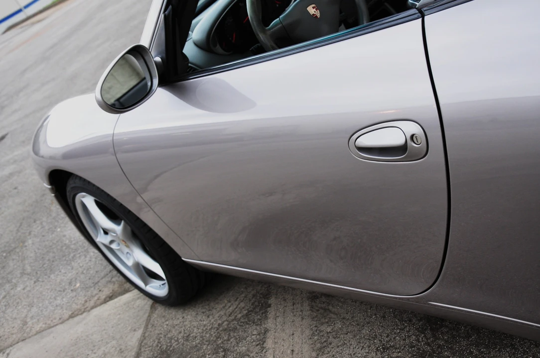 2003 Porsche 996 Carrera - Image 25 of 31