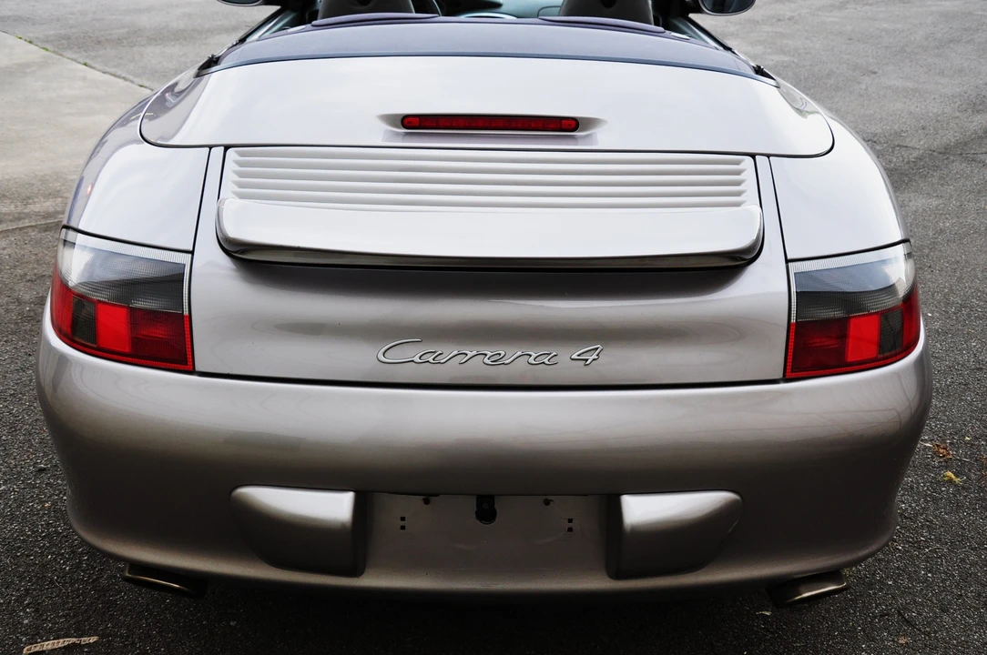 2003 Porsche 996 Carrera - Image 20 of 31