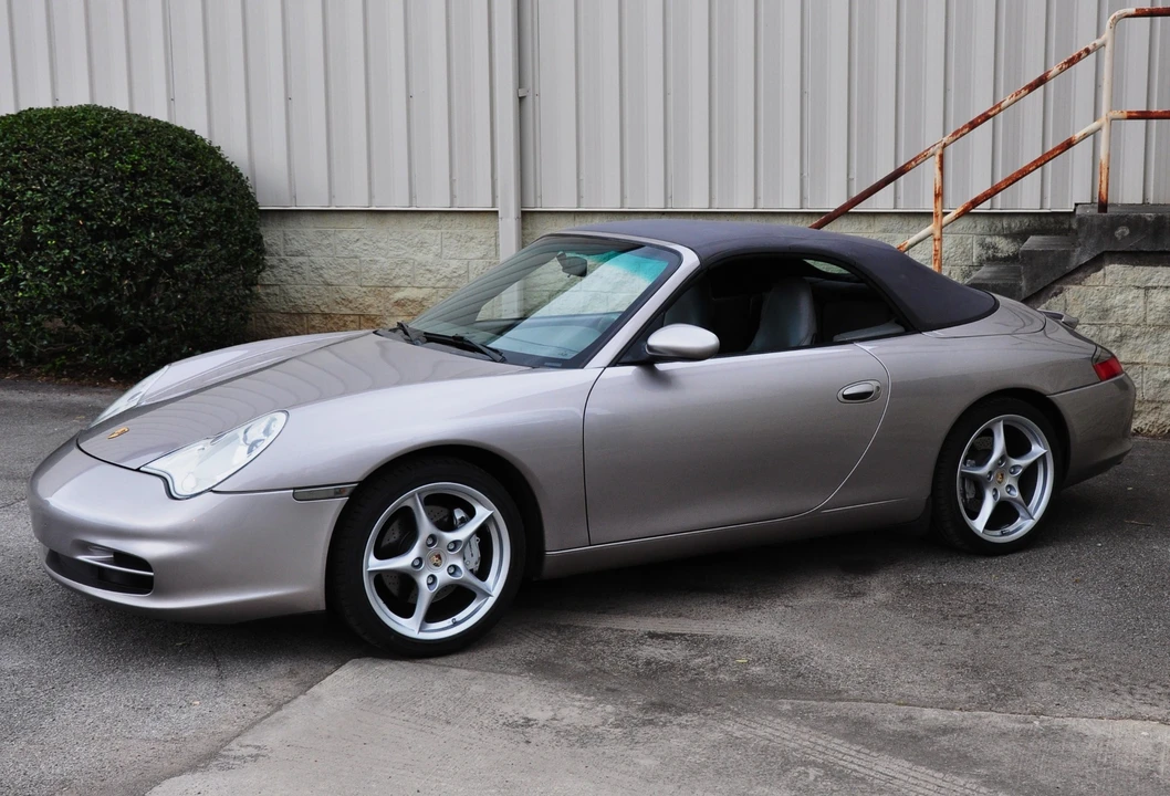 2003 Porsche 996 Carrera - Image 13 of 31