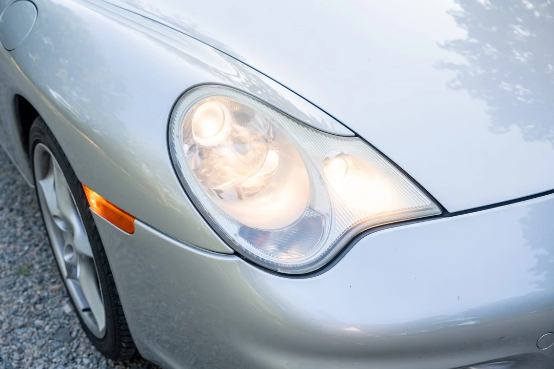 2003 Porsche 996 Carrera 4 - Image 27 of 31