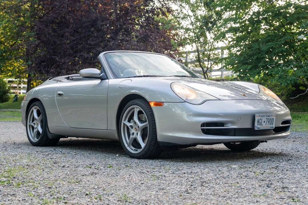 2003 Porsche 996 Carrera 4 - Image 15 of 31