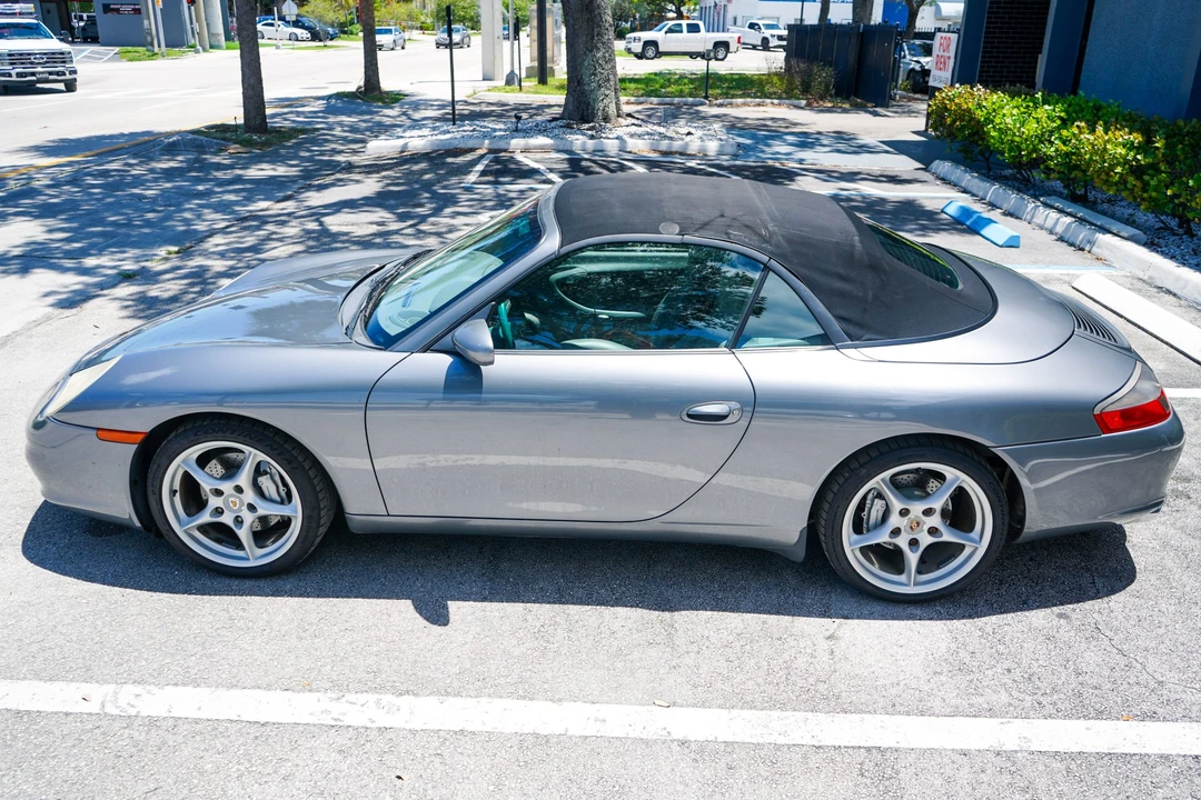 2003 Porsche 996 Carrera 4 - Image 3 of 31
