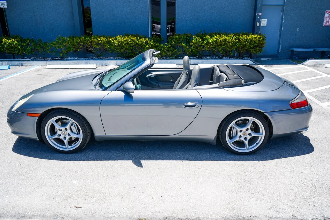 2003 Porsche 996 Carrera 4 - Image 18 of 31