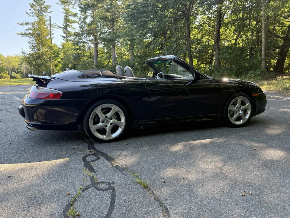 2003 Porsche 996 Carrera 4 - Image 28 of 31