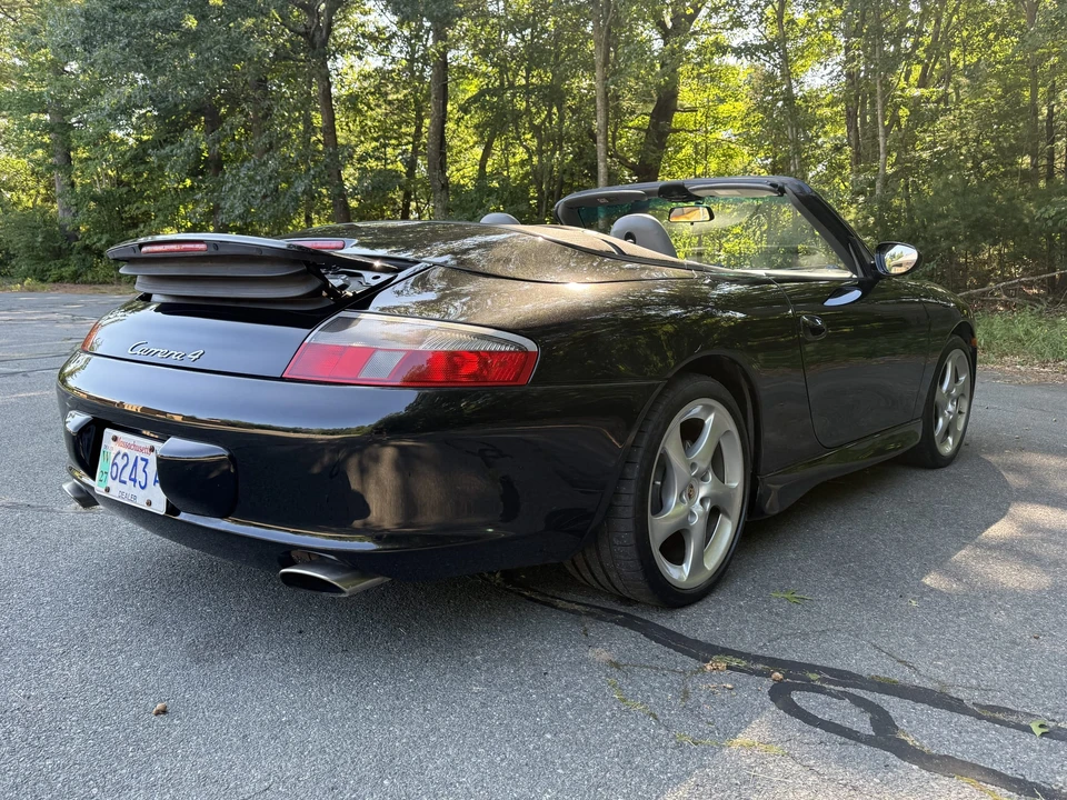 2003 Porsche 996 Carrera 4 - Image 22 of 31