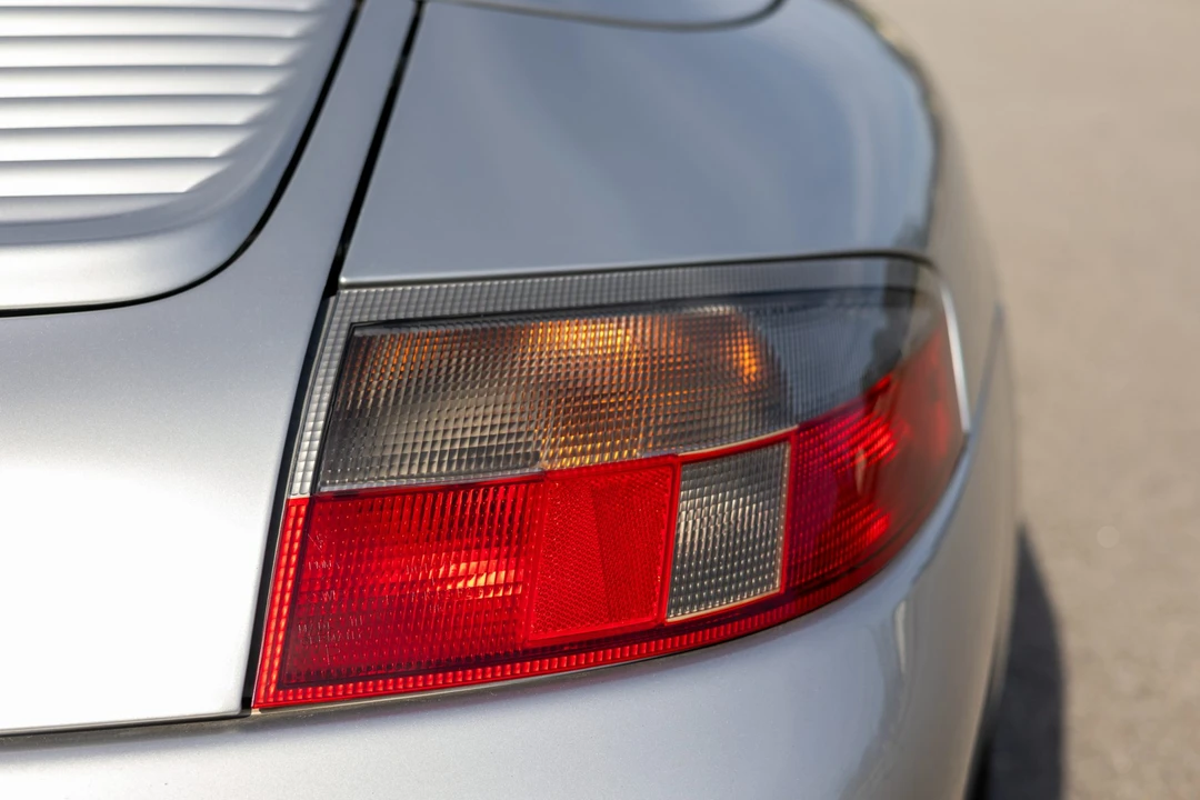 2003 Porsche 996 Carrera 4 - Image 14 of 31