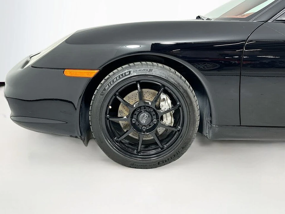 2003 Porsche 996 Carrera 4 - Image 16 of 17