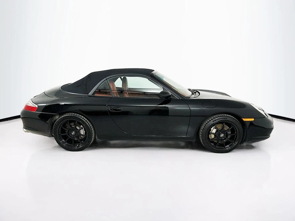 2003 Porsche 996 Carrera 4 - Image 5 of 17