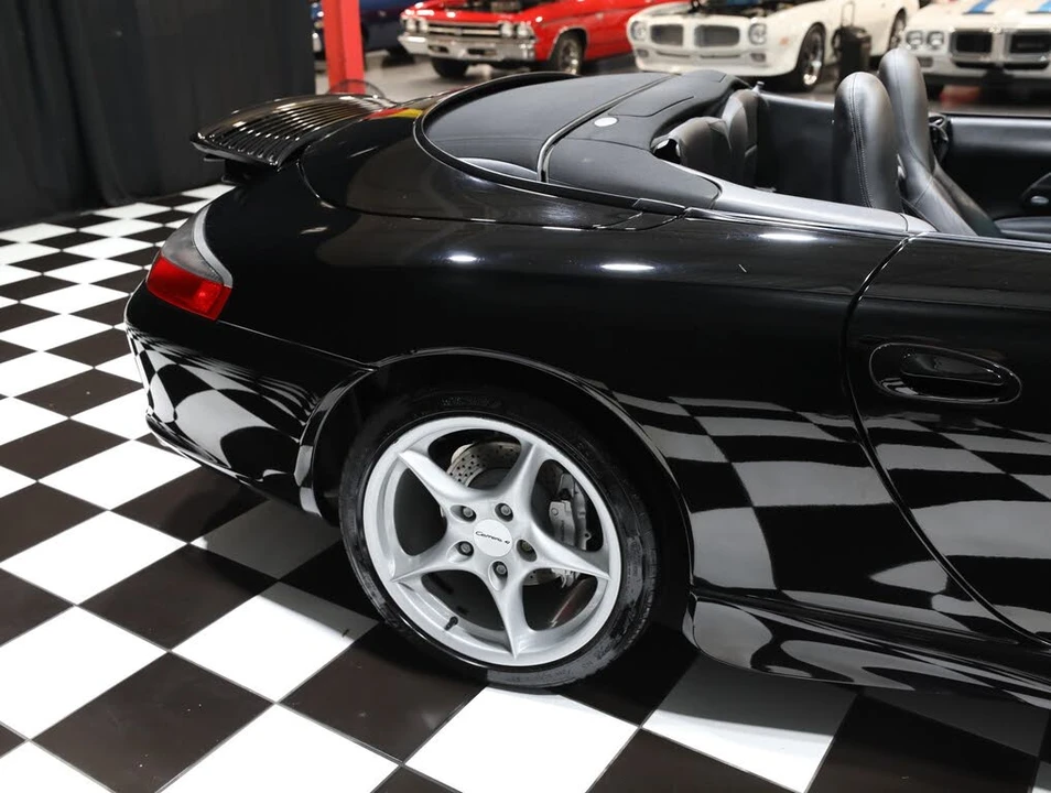 2003 Porsche 996 Carrera 4 - Image 24 of 31
