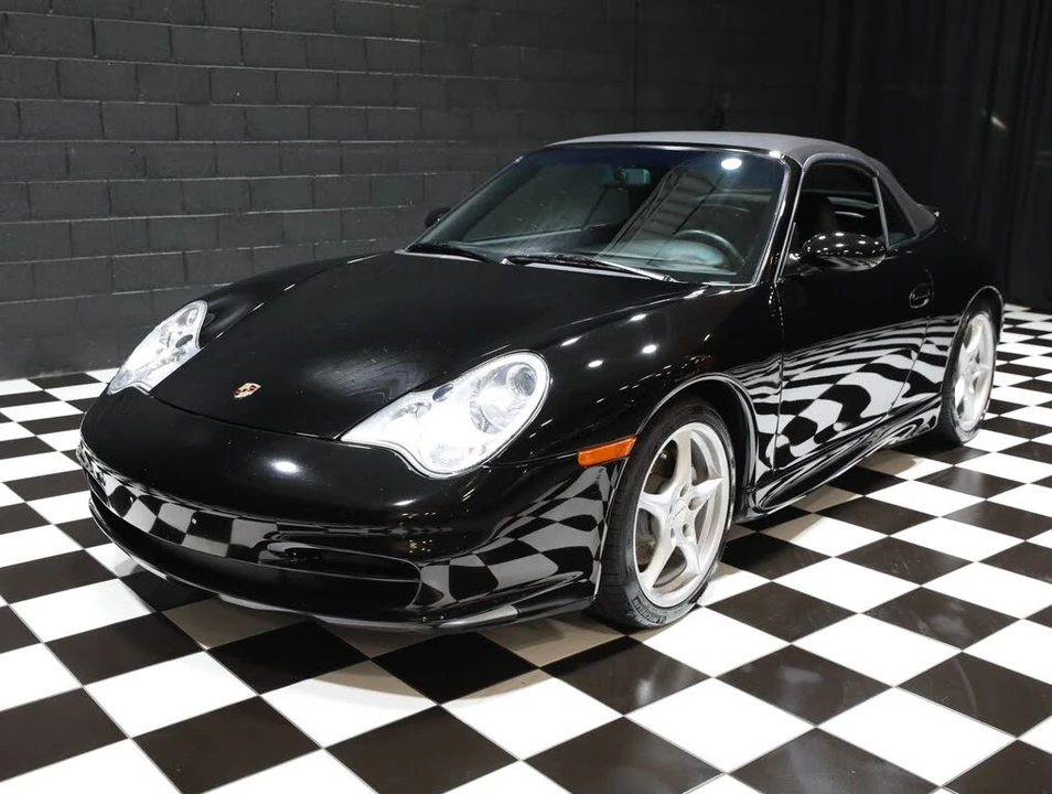2003 Porsche 996 Carrera 4 - Image 6 of 31