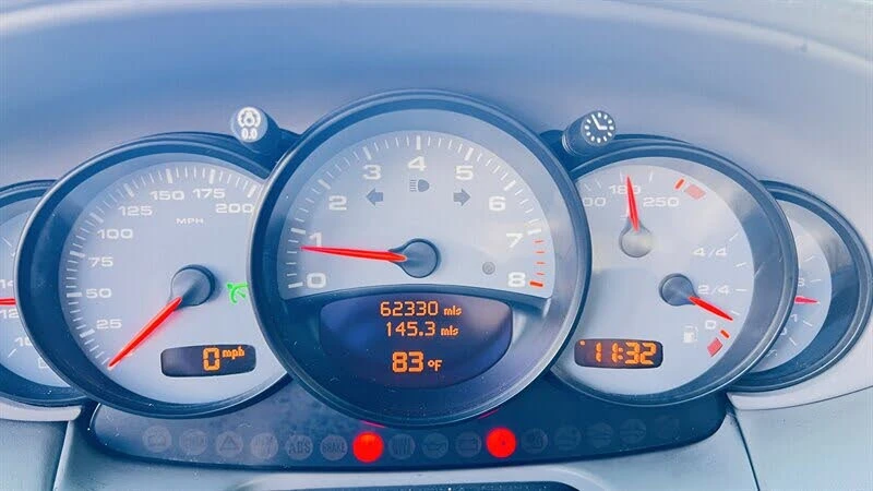 2003 Porsche 996 Carrera 4 - Image 18 of 31