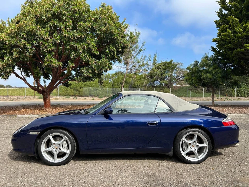 2003 Porsche 996 Carrera 4 - Image 27 of 31
