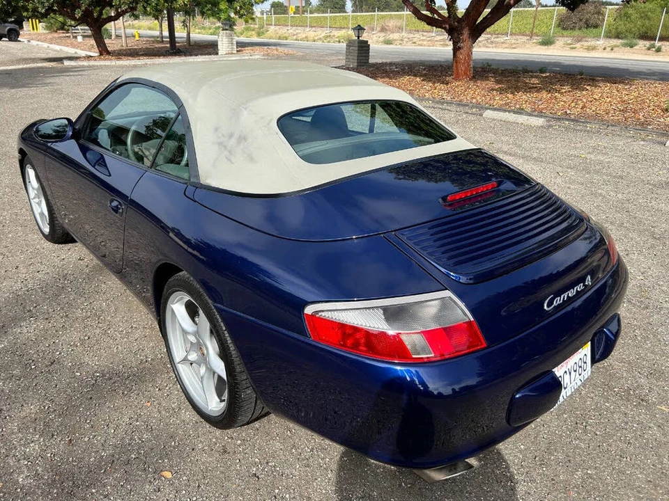 2003 Porsche 996 Carrera 4 - Image 25 of 31